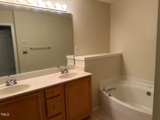 501 Founders Walk Drive, Morrisville, NC 27560