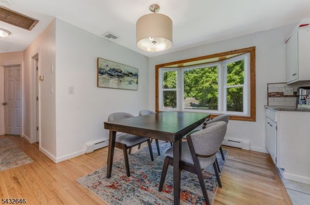 129 Chestnut St, Bridgewater Twp., NJ 08807