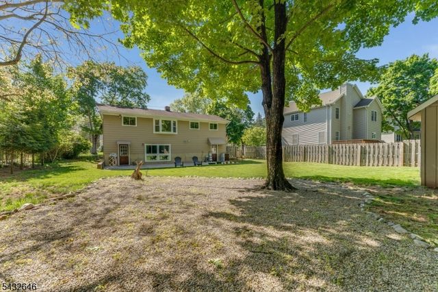 129 Chestnut St, Bridgewater Twp., NJ 08807