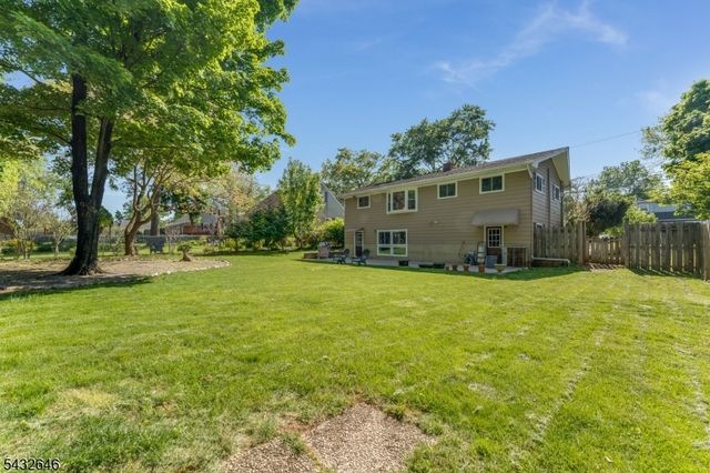 129 Chestnut St, Bridgewater Twp., NJ 08807