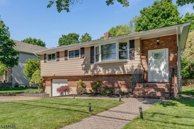 129 Chestnut St, Bridgewater Twp., NJ 08807
