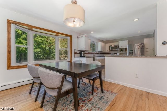 129 Chestnut St, Bridgewater Twp., NJ 08807