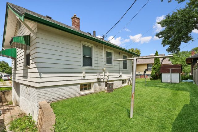410 Douglas Avenue, Des Moines, IA 50313