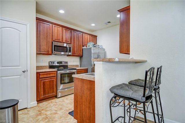 509 Nesbit DR, Chesapeake, VA 23323