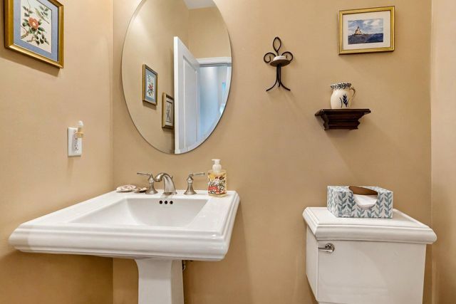 1198 WEBB DR, Perkasie, PA 18944