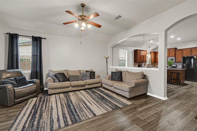 12 Blisten Spring Lane, Manvel, TX 77578