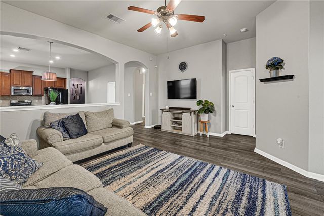 12 Blisten Spring Lane, Manvel, TX 77578