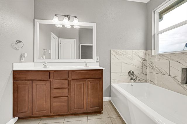 12 Blisten Spring Lane, Manvel, TX 77578