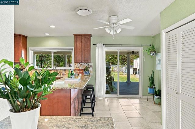 1211 Orange St, Concord, CA 94518