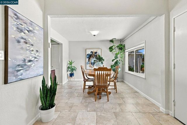 1211 Orange St, Concord, CA 94518