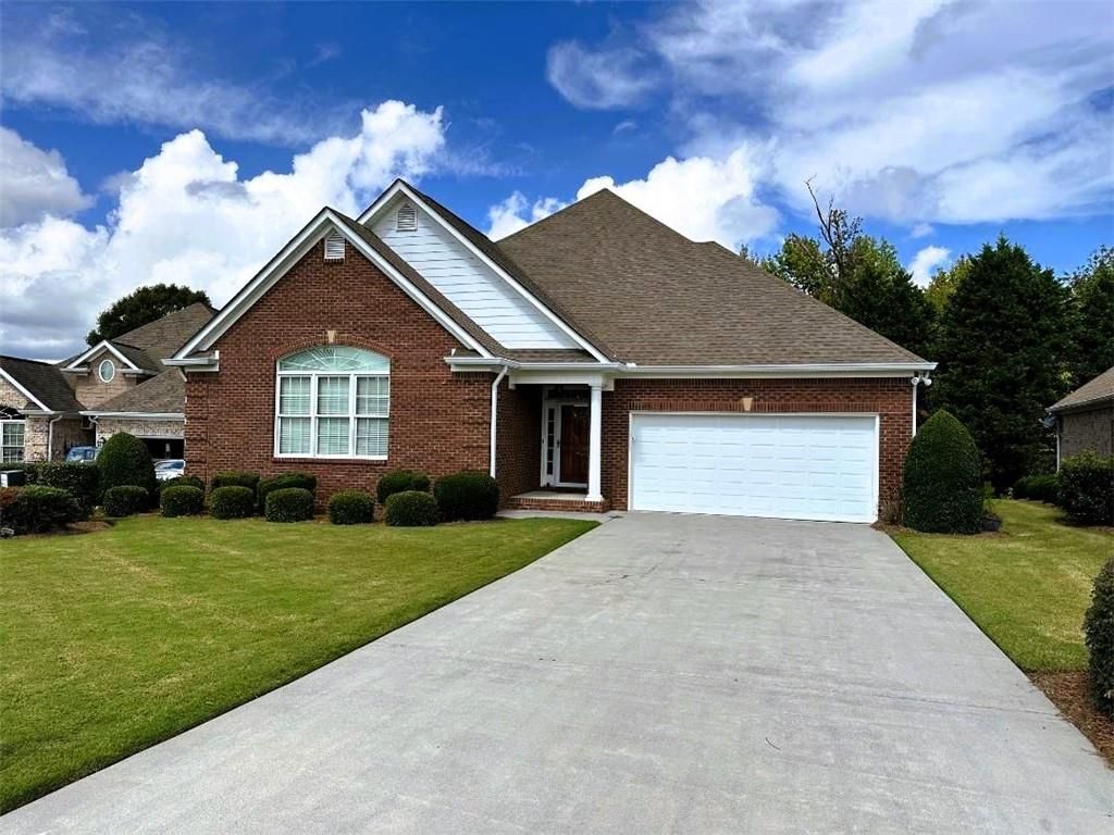 107 Savoy SE Place, Calhoun, GA 30701
