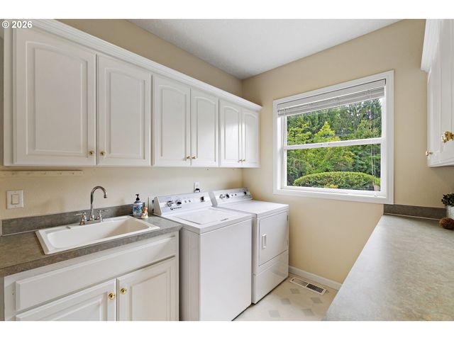 8781 BOULDER RIDGE Ct Se, Salem, OR 97317