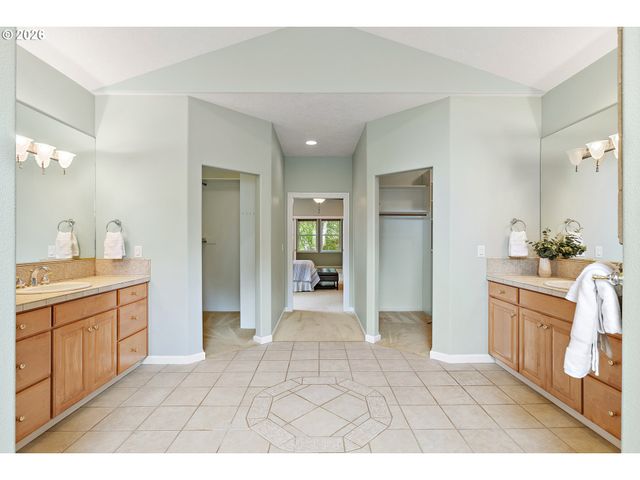 8781 BOULDER RIDGE Ct Se, Salem, OR 97317