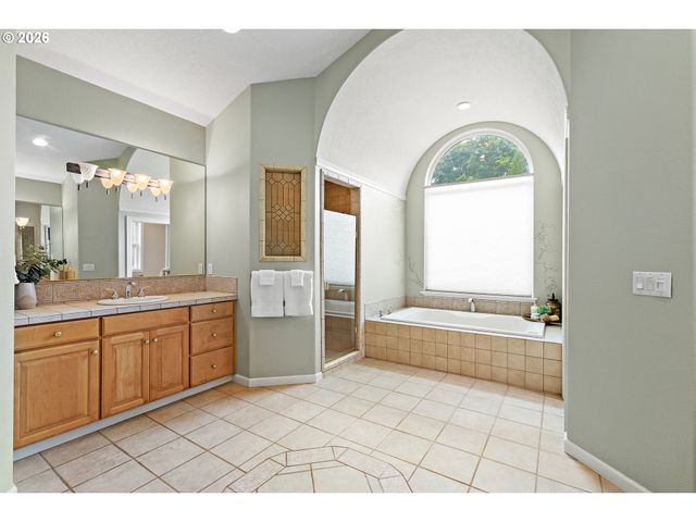 8781 BOULDER RIDGE Ct Se, Salem, OR 97317