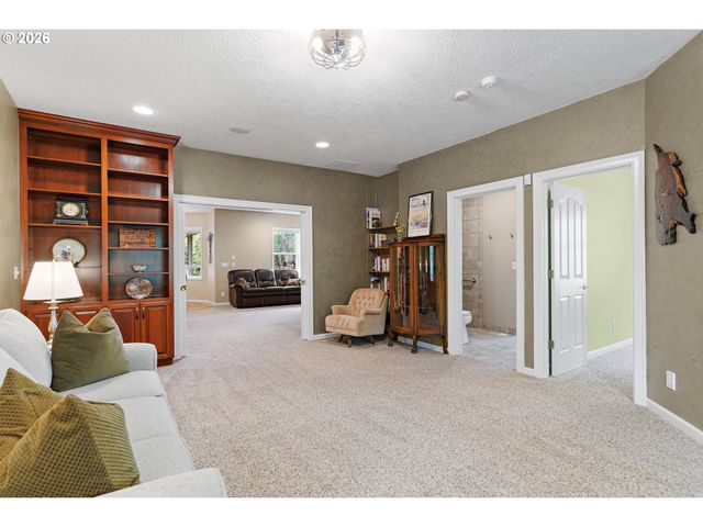 8781 BOULDER RIDGE Ct Se, Salem, OR 97317