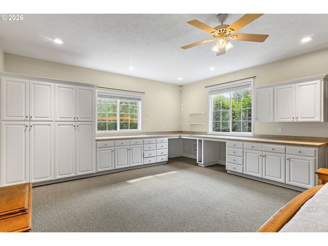 8781 BOULDER RIDGE Ct Se, Salem, OR 97317
