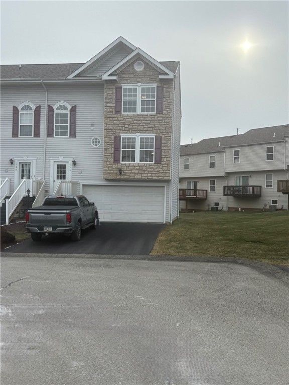 136 MANOR VIEW DR, Manor, PA 15665