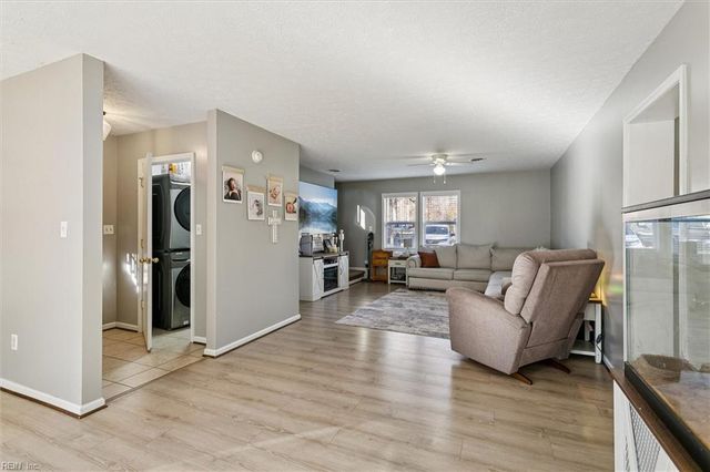 4699 Clopton DR, Hayes, VA 23072