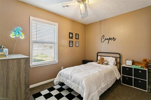 4699 Clopton DR, Hayes, VA 23072