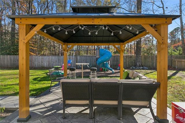 4699 Clopton DR, Hayes, VA 23072