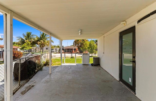 191 SE 6th Avenue, Hialeah, FL 33010