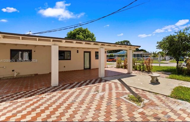 191 SE 6th Avenue, Hialeah, FL 33010