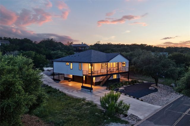 432 Venture BLVD S, Point Venture, TX 78645