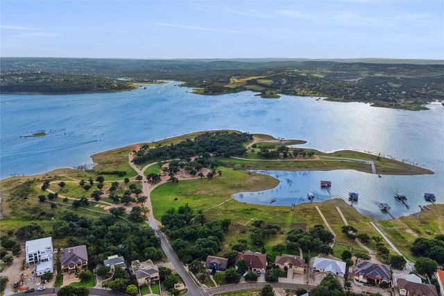 432 Venture BLVD S, Point Venture, TX 78645