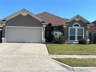 5822 Bella Donna Dr, Corpus Christi, TX 78414