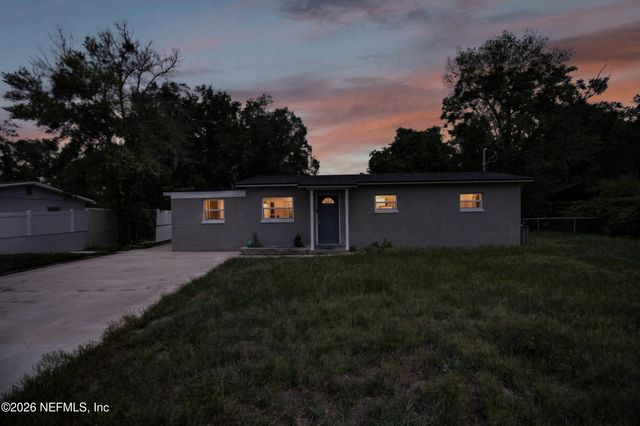 341 PARKWOOD Drive, Orange Park, FL 32073