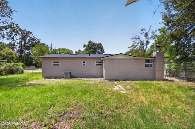 341 PARKWOOD Drive, Orange Park, FL 32073