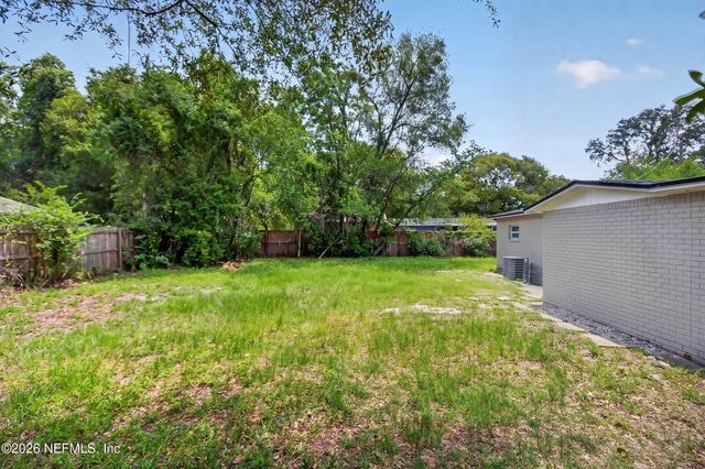 341 PARKWOOD Drive, Orange Park, FL 32073