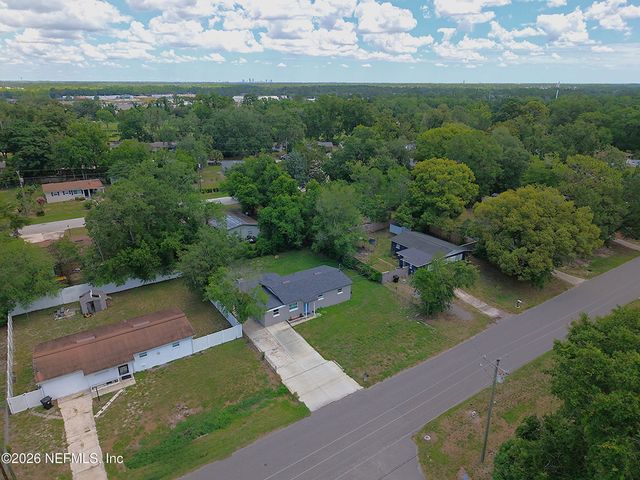 341 PARKWOOD Drive, Orange Park, FL 32073