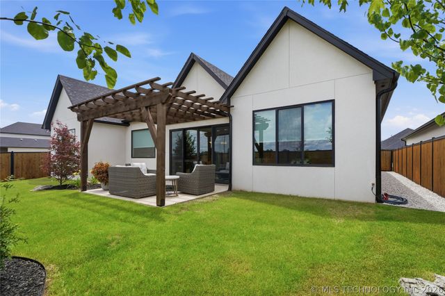 12011 S Vandalia Avenue, Tulsa, OK 74137