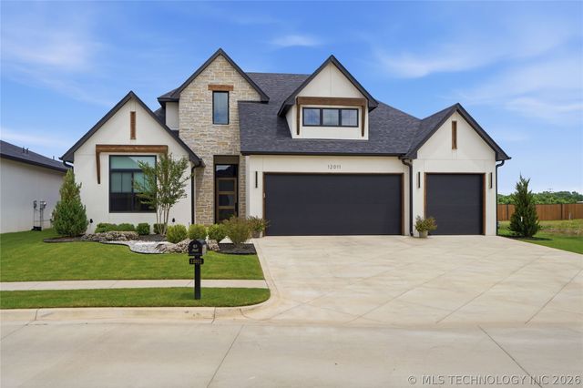 12011 S Vandalia Avenue, Tulsa, OK 74137