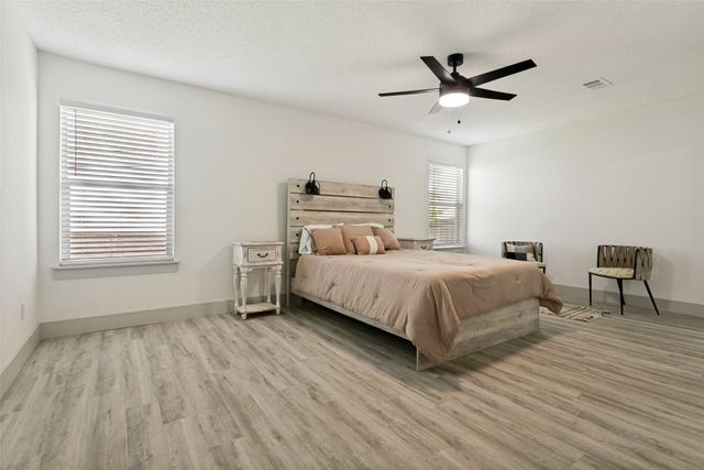 5960 Mckaskle Drive, Fort Worth, TX 76119