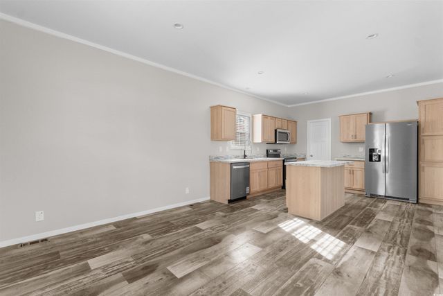 101 Feather Dr, Georgetown, SC 29440