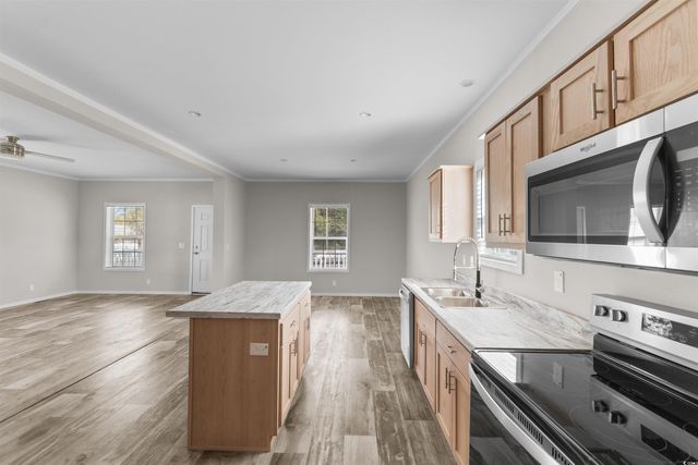 101 Feather Dr, Georgetown, SC 29440