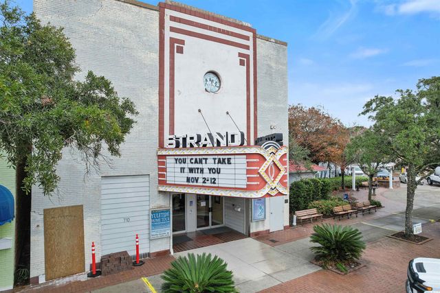 101 Feather Dr, Georgetown, SC 29440