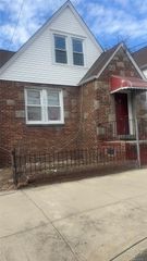 163-45 Claude Avenue Apt#2, Jamaica, NY 11433