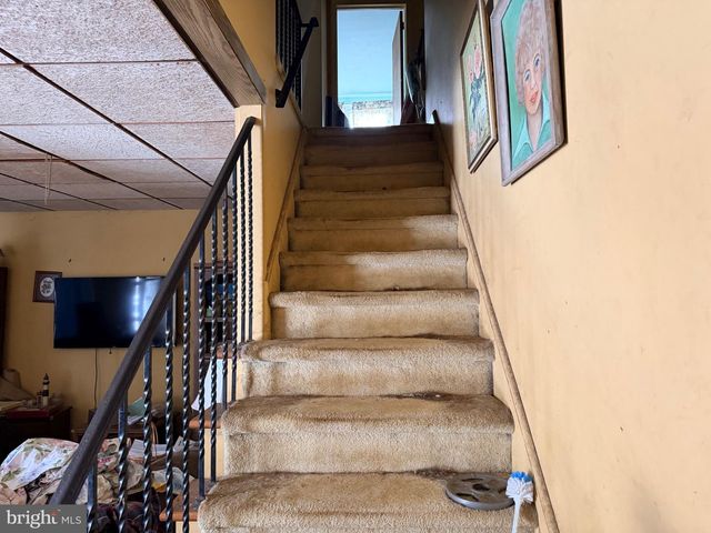 132 OAKDALE RD, Cherry Hill, NJ 08034