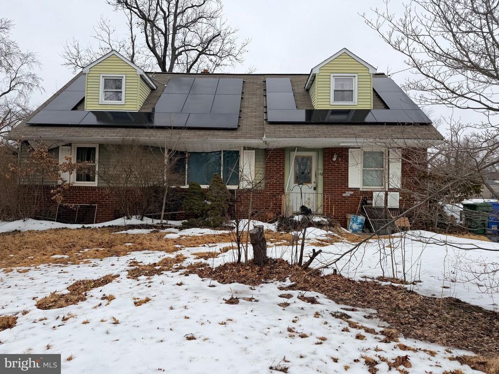 132 OAKDALE RD, Cherry Hill, NJ 08034