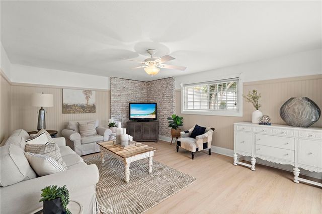 17697 Santa Cristobal Street, Fountain Valley, CA 92708