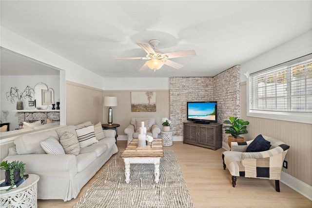 17697 Santa Cristobal Street, Fountain Valley, CA 92708