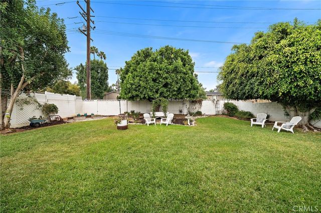 17697 Santa Cristobal Street, Fountain Valley, CA 92708