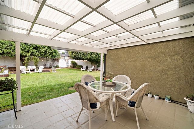 17697 Santa Cristobal Street, Fountain Valley, CA 92708
