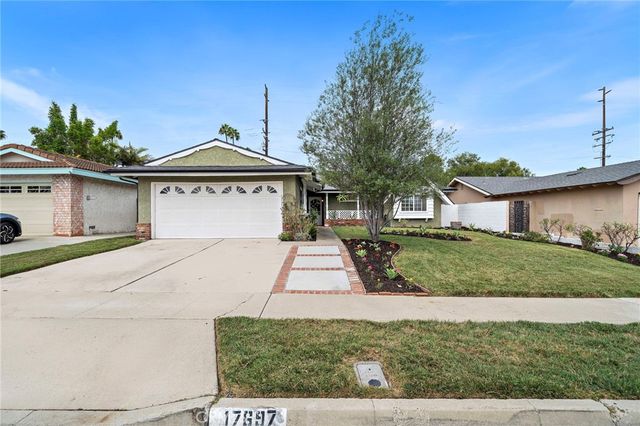 17697 Santa Cristobal Street, Fountain Valley, CA 92708