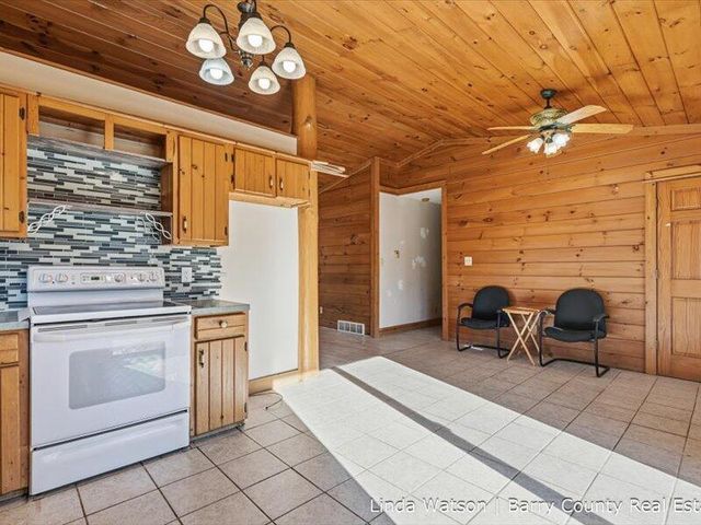 4055 Anders Road, Hastings, MI 49058