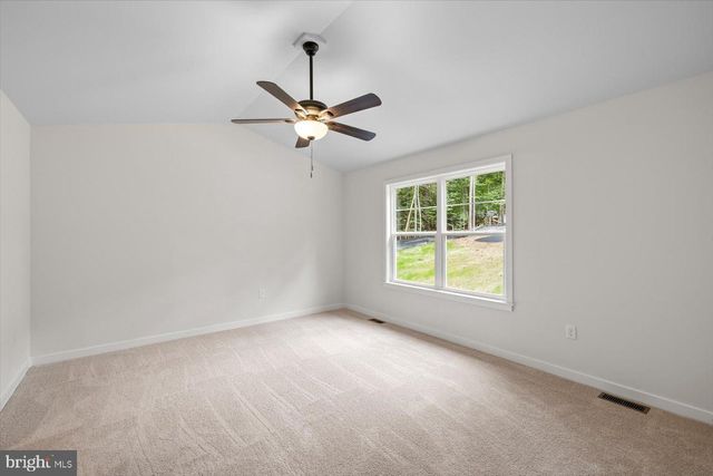 8354 COOLIDGE CIR, King George, VA 22485