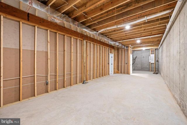 8354 COOLIDGE CIR, King George, VA 22485